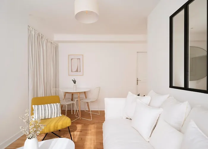 Au Clair D'augustin *